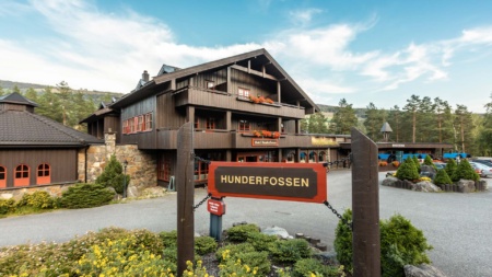 Hunderfossen hotell