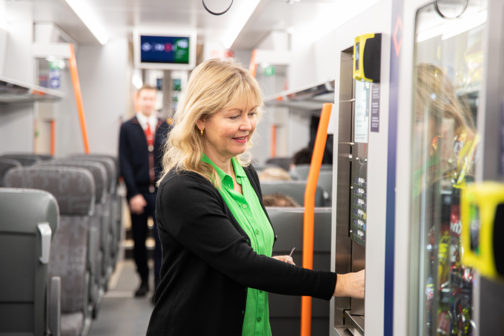 Kioskautomat på toget